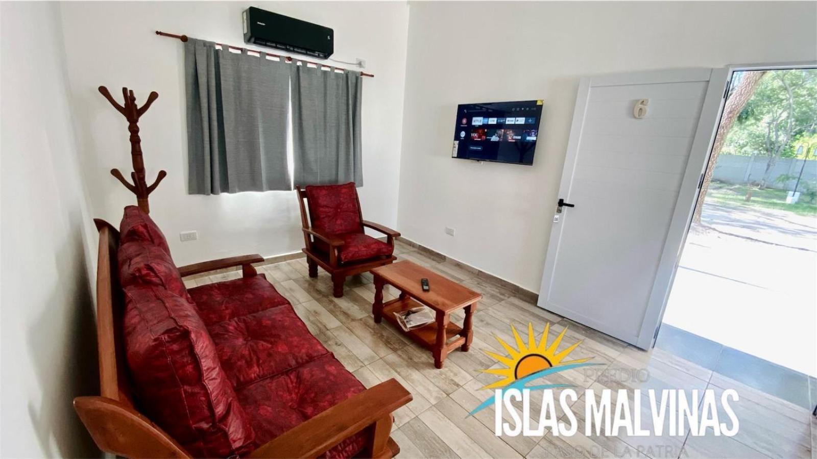 Cabanas Islas Malvinas Paso de la Patria Exterior foto